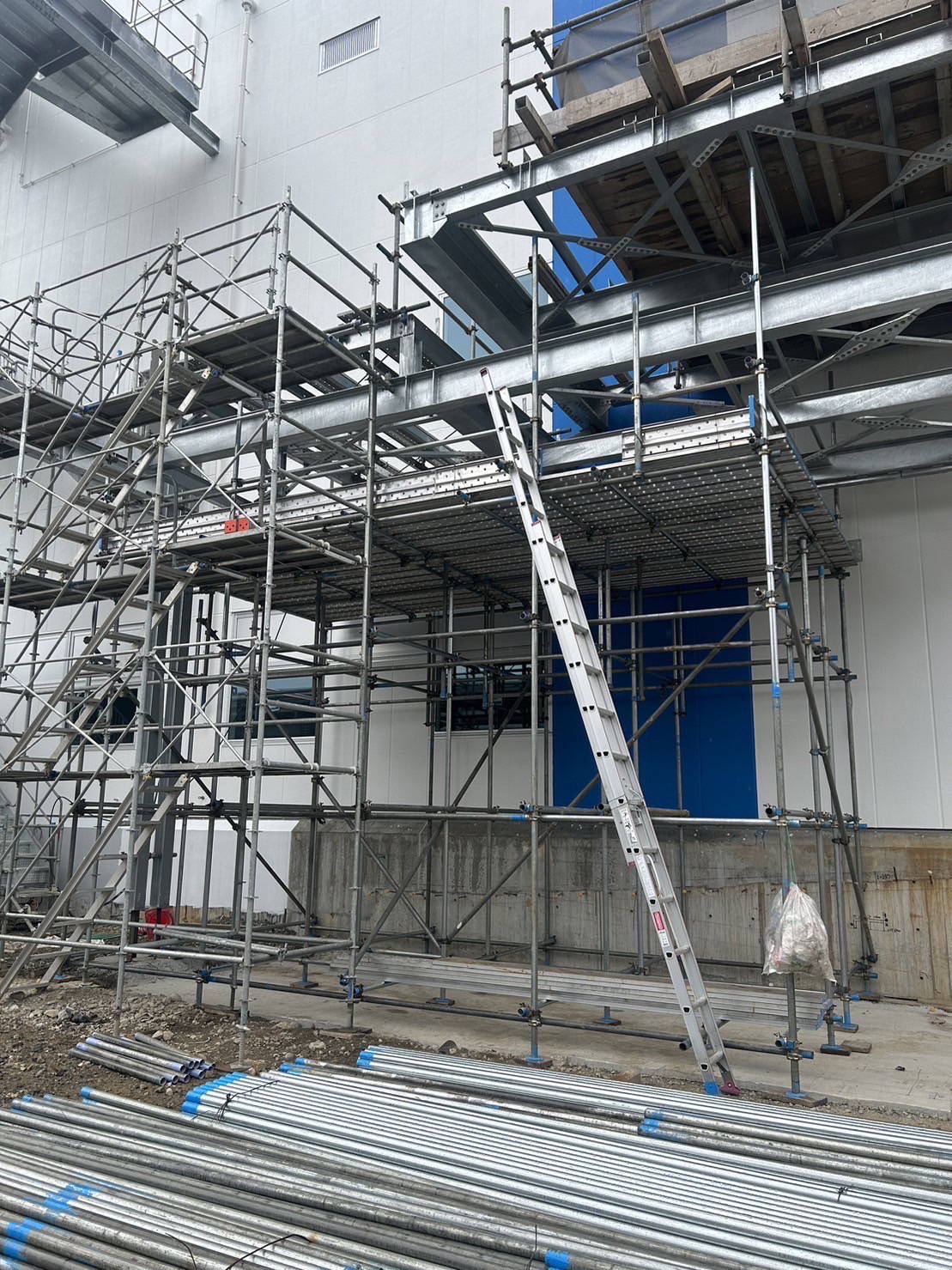 東臼杵郡門川町の株式会社高華 - 鳶工事一式｜足場仮設・重量物搬入・据付・仕上げ工事・各種撤去工事